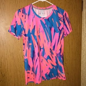 Under Armour size youth XL